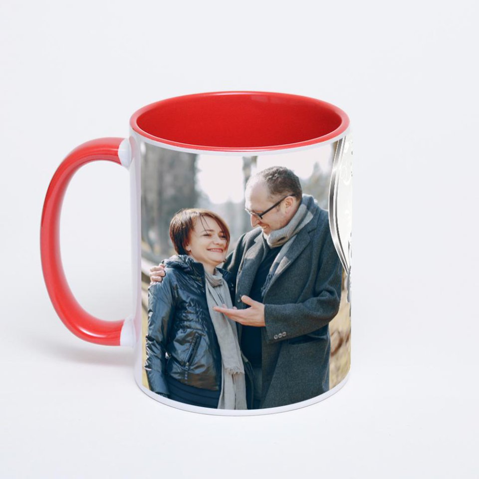 Красная кружка с фотопечатью