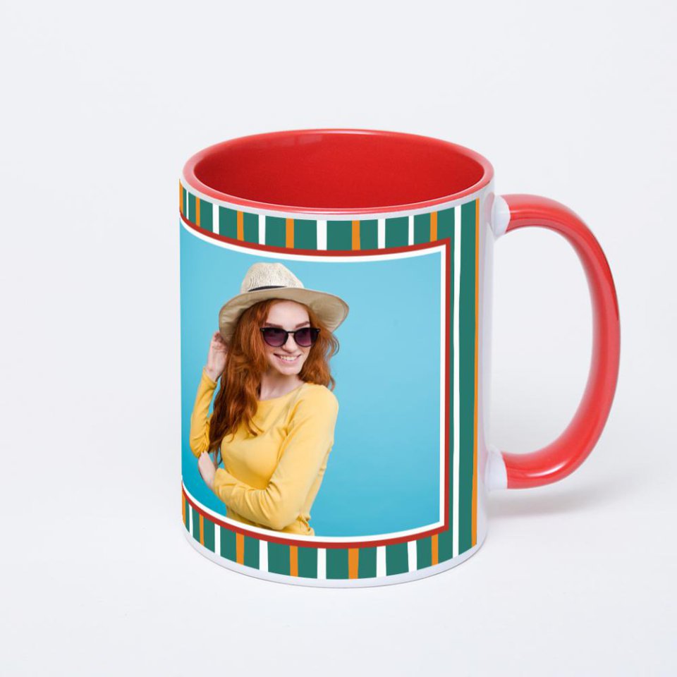 Красная кружка с фотопечатью