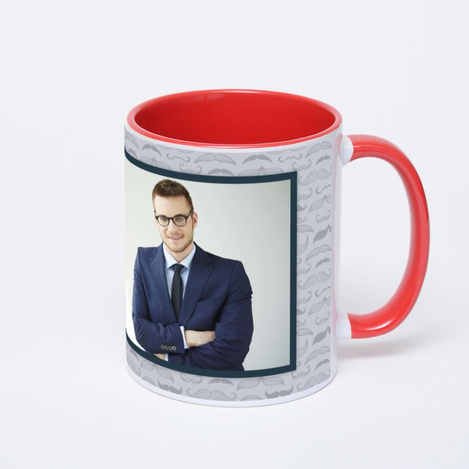Красная кружка с фотопечатью