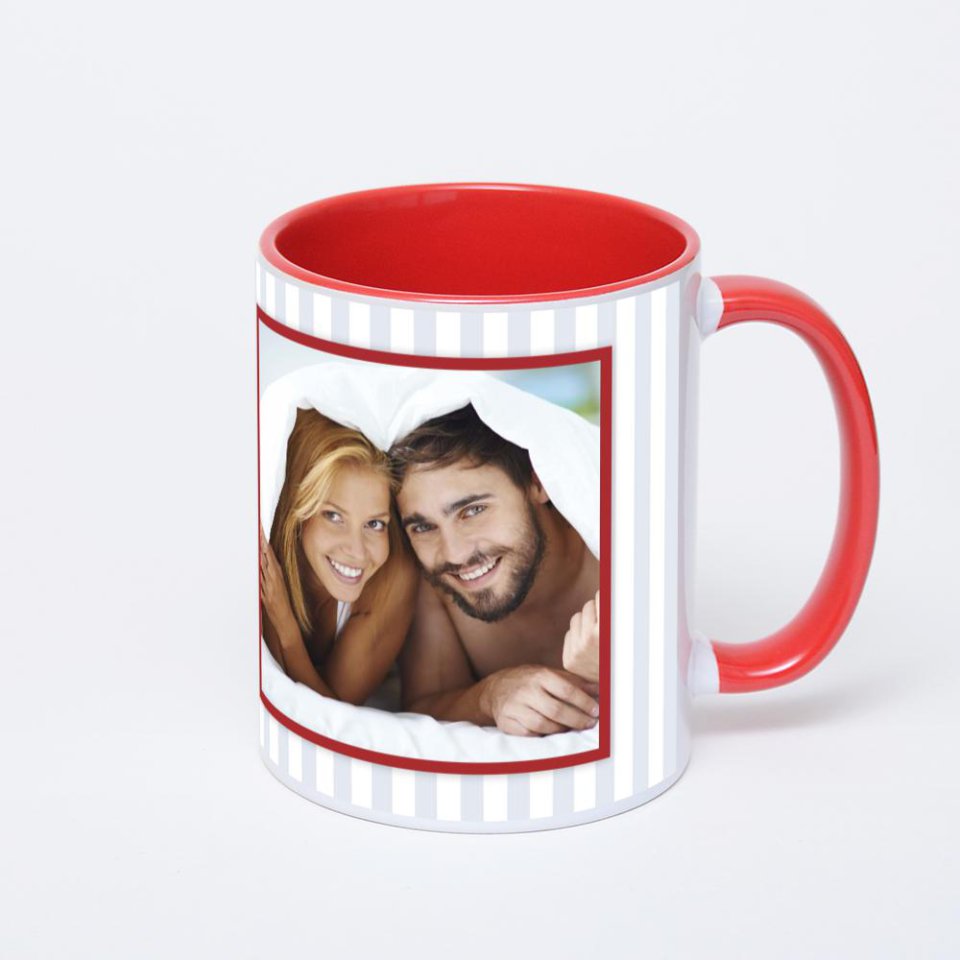 Красная кружка с фотопечатью