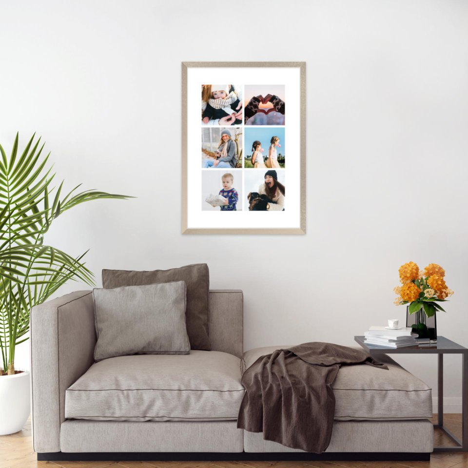 Печать вертикального коллажа 42х60 в бежево-золотистой рамке